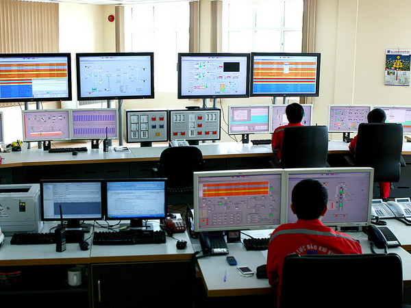 [Photo] Nhà máy điện Nhơn Trạch 2 sản xuất hơn 12 tỷ kWh ảnh 7