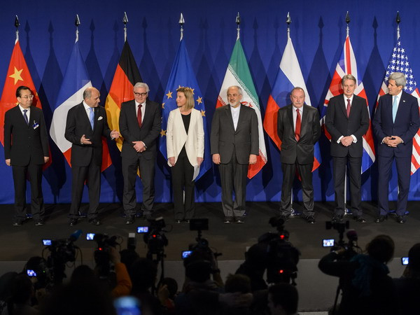 Mỹ "dọa" tái áp đặt lệnh trừng phạt Iran nếu thỏa thuận đổ vỡ ảnh 1