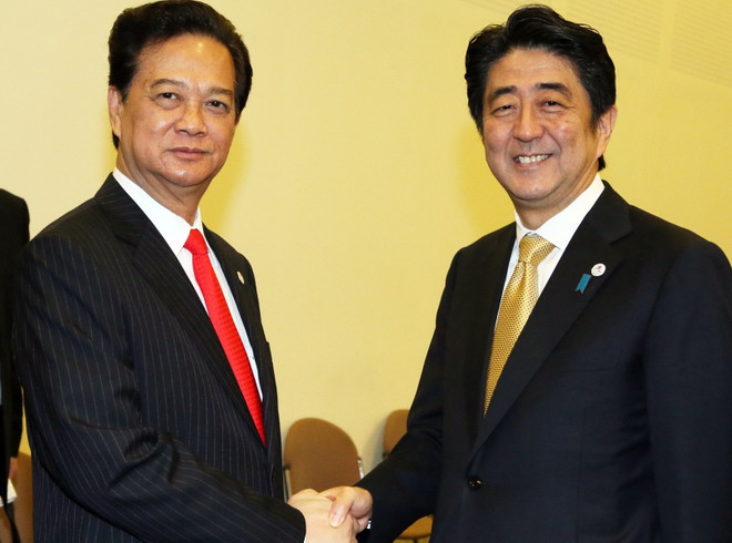 Thủ tướng điện mừng Thủ tướng Nội các Nhật Bản Shinzo Abe ảnh 1