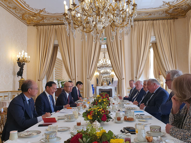 Đẩy mạnh hơn nữa hợp tác mọi mặt giữa Việt Nam và Cộng hòa Pháp ảnh 2