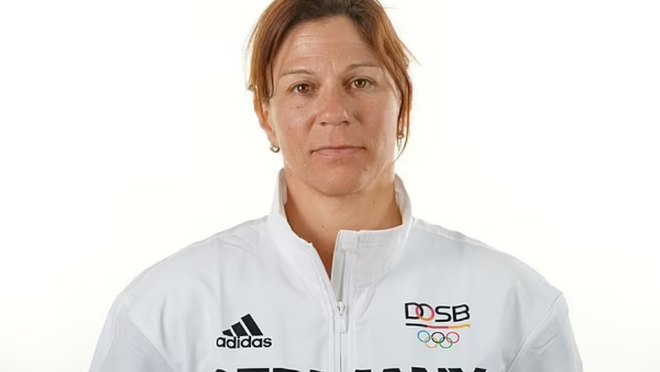 Olympic Tokyo: HLV 5 năm môn phối hợp bị loại vì "đánh ngựa" ảnh 1