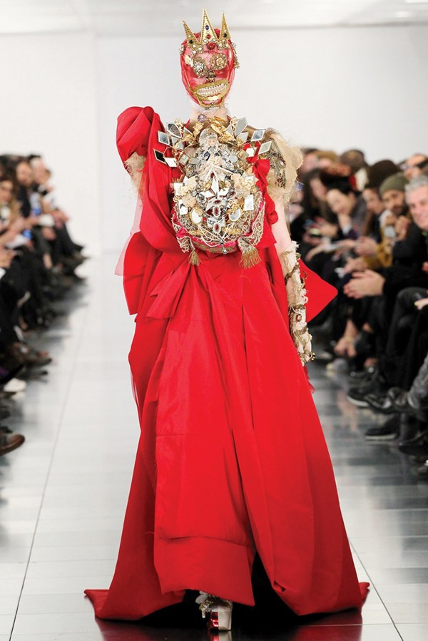 Những điểm sáng nổi bật đầu năm của làng thời trang thế giới ảnh 3