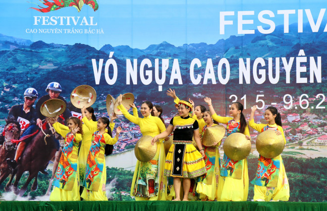 Khai mạc festival vó ngựa cao nguyên trắng Bắc Hà năm 2019 ảnh 1