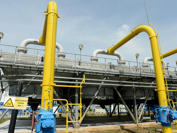 Iran ký hợp đồng xây dựng đường ống dẫn khí trị giá 2,3 tỷ USD ảnh 1