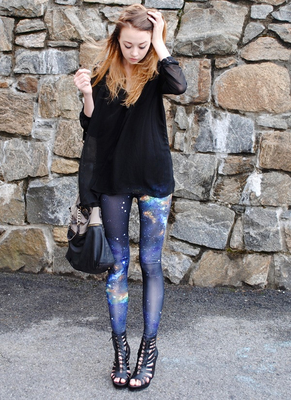 Những món đồ thời trang phong cách thập niên 80 đang trở lại ảnh 4