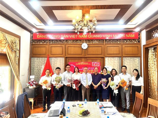 Cán bộ, đảng viên tại Myanmar học Bác Hồ về tinh thần vượt khó ảnh 3