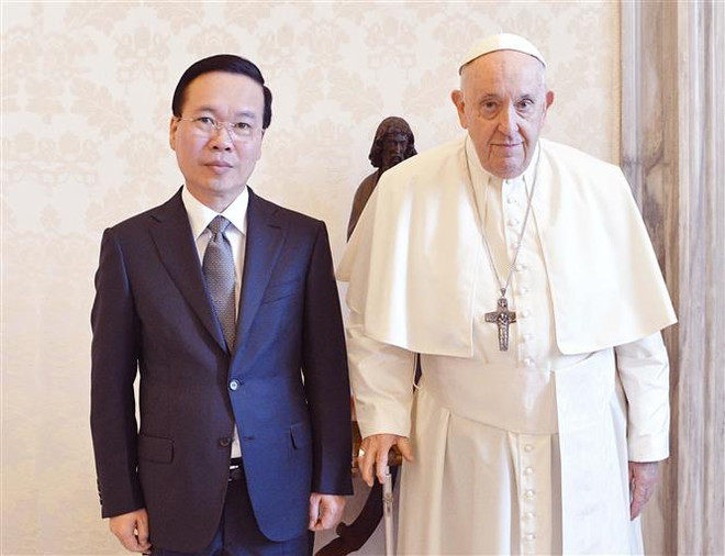 Chủ tịch nước Võ Văn Thưởng hội kiến Giáo hoàng Francis, tháng 7/2023. (Ảnh: TTXVN phát) viet-nam-vatican-1-3153.jpg