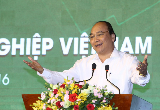 Thủ tướng Nguyễn Xuân Phúc phát biểu. (Ảnh: Thống Nhất/TTXVN) Nghiên cứu gói tín dụng tới 60.000 tỷ đồng cho nông nghiệp hữu cơ ảnh 2