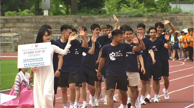 Tưng bừng giải bóng đá sinh viên Việt Nam tại Hàn Quốc năm 2023 ảnh 3