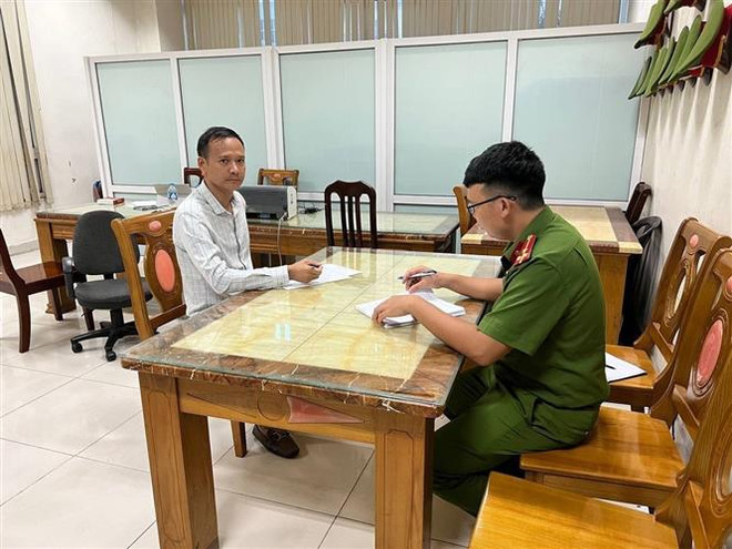 'Vẽ' quan hệ với lãnh đạo cấp cao để lừa 'chạy án,' chiếm hàng tỷ đồng ảnh 1