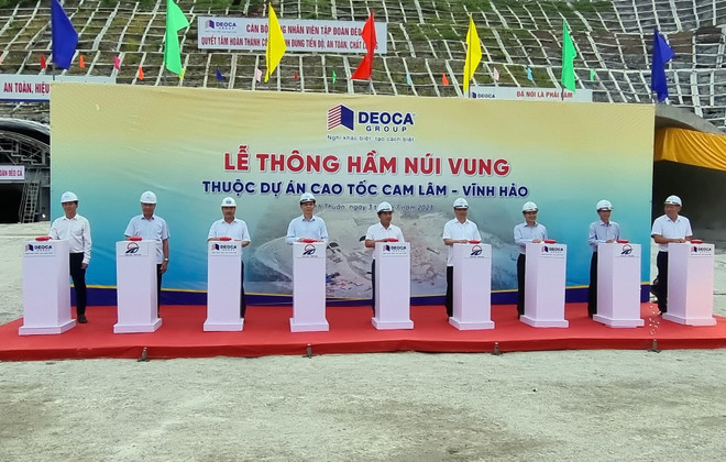 Thông Hầm Núi Vung thuộc Dự án Cao tốc Cam Lâm-Vĩnh Hảo ảnh 2