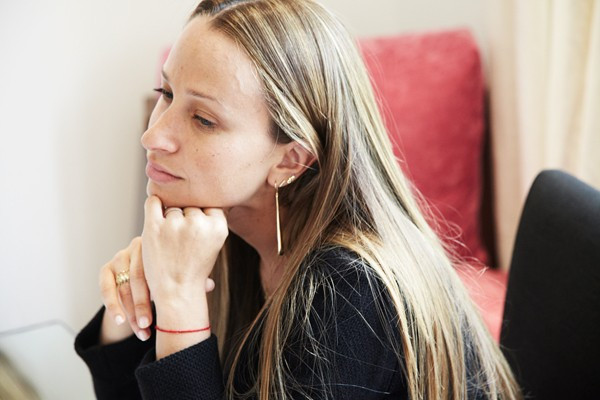 Nhìn xu hướng, dọn tủ đồ sẵn sàng cho mùa Thu Đông đang tới gần ảnh 2