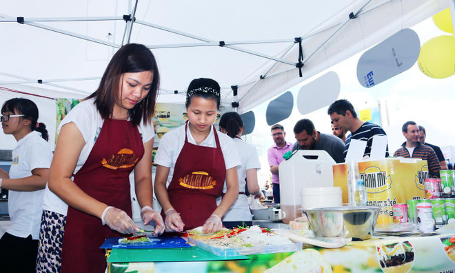 Gần 10.000 khách tới dự Lễ hội văn hóa ẩm thực Việt ở Séc ảnh 1