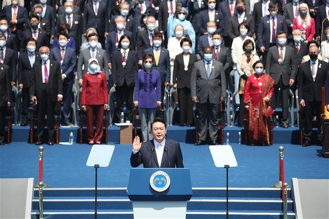 Trung Quốc kêu gọi tăng cường hợp tác với chính quyền mới của Hàn Quốc ảnh 1