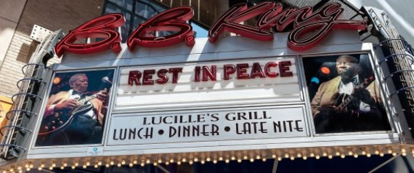 Người hâm mộ gặp huyền thoại nhạc blues B.B. King lần cuối ảnh 1