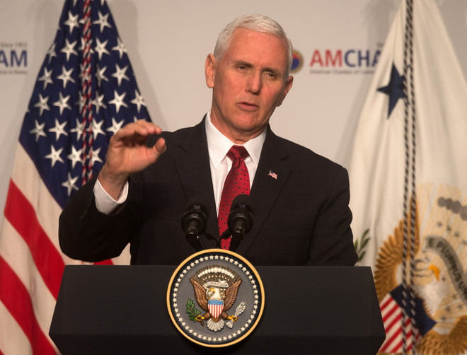 Phó Tổng thống Mỹ tới Tokyo, cam kết tăng cường an ninh cho Nhật ảnh 1