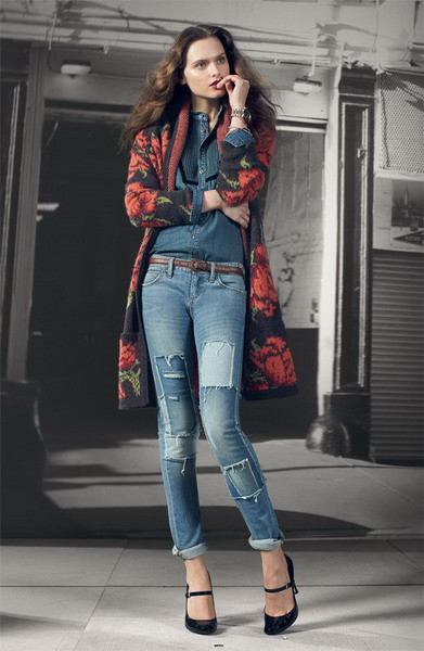 Năm kiểu quần jeans tiện lợi và khỏe khoắn cho ngày thu ảnh 19