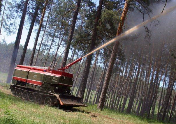 Quân đội Nga được trang bị xe tăng cứu hỏa đặc biệt ảnh 1