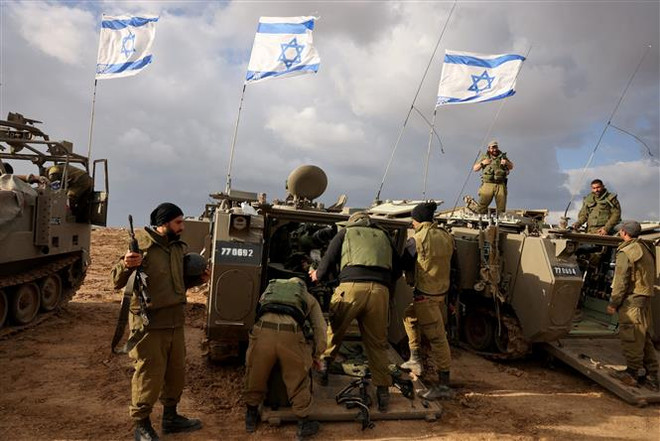 Binh sỹ Israel được triển khai tại biên giới Dải Gaza ngày 20/11/2023. (AFP/TTXVN) israel_binh sy.jpg