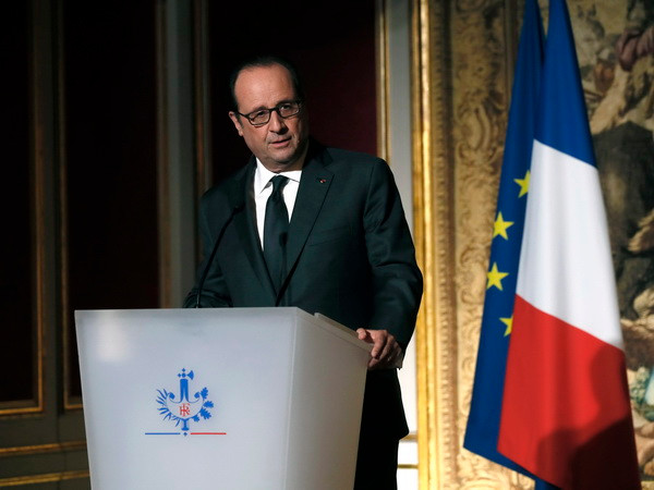 Quân đội Pháp sẽ tiếp tục sát cánh với lực lượng quân sự Mali ảnh 1