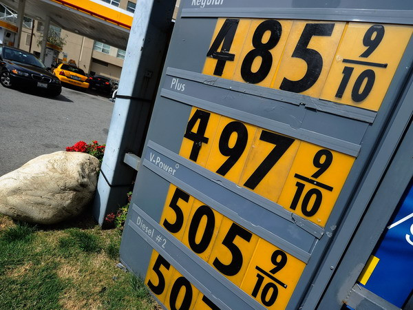 Giá dầu thô Mỹ rơi xuống dưới mốc 100 USD mỗi thùng ảnh 1