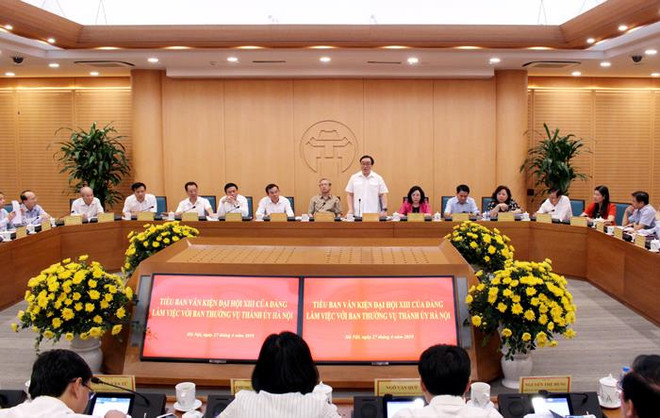 Tiểu ban Văn kiện ĐH Đảng làm việc với Ban Thường vụ Thành ủy Hà Nội ảnh 3