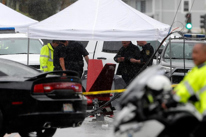 Mỹ: Máy bay trực thăng cháy nổ trên trời, 3 người thiệt mạng ảnh 1