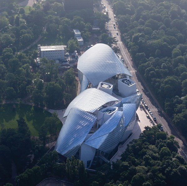 Louis Vuitton kỷ niệm 160 năm không ngừng sáng tạo và cống hiến ảnh 1