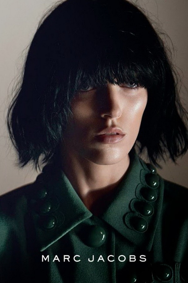 Cuộc đổ bộ của những chiến dịch thời trang Xuân Hè 2015 ấn tượng ảnh 35