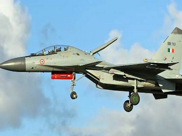 Máy bay chiến đấu của Ấn Độ mất tích gần biên giới Trung Quốc ảnh 1