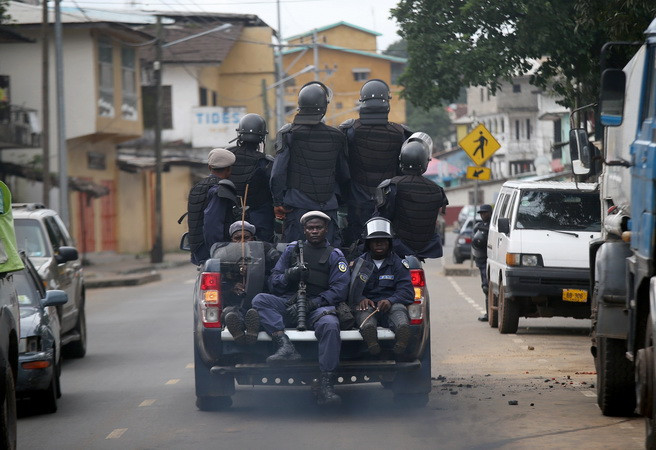 Đụng độ lại bùng phát tại khu vực cách ly Ebola ở Liberia ảnh 1