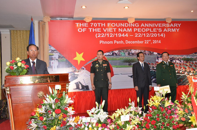 Kỷ niệm 70 thành lập Quân đội Nhân dân VN tại Lào và Campuchia ảnh 2