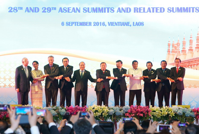 Hội nghị Cấp cao ASEAN chính thức khai mạc tại Lào ảnh 2