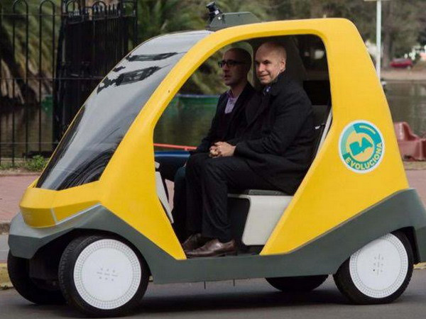 Argentina trình làng ôtô "thông minh" điện không người lái ảnh 1