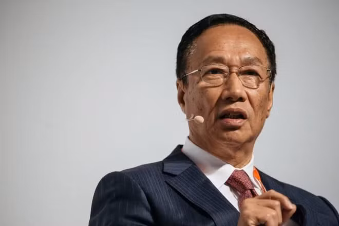 Foxconn hối thúc Apple chuyển dây chuyền sản xuất ra khỏi Trung Quốc ảnh 1