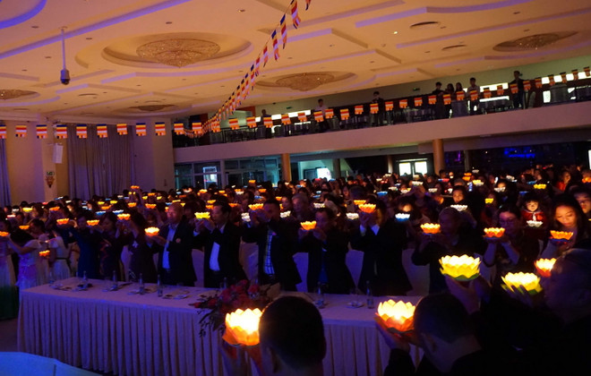 Xúc động lễ “Vu Lan báo hiếu” của cộng đồng người Việt tại Séc ảnh 2