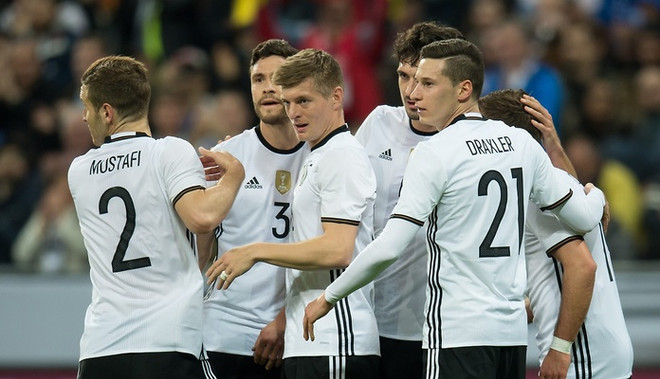 Các "chiến binh" Đức sẵn sàng tạo nên lịch sử ở EURO 2016 ảnh 1