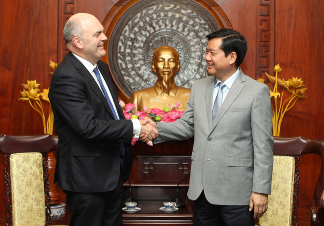 Ông Đinh La Thăng hoan nghênh New Zealand mở đường bay tới TPHCM ảnh 1