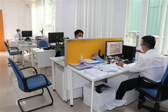 TP.HCM: F1 tiêm đủ liều hoặc từng mắc COVID-19 được đi học, đi làm ảnh 1