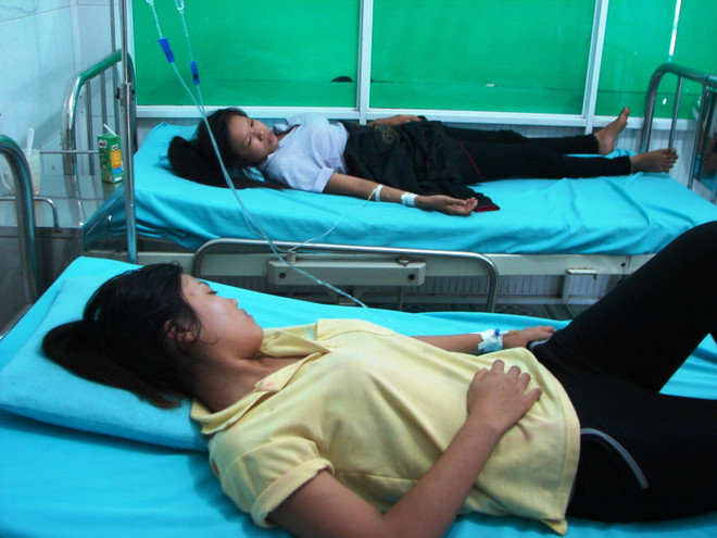 Công nhân Simone tiếp tục nhập viện cấp cứu vì nghi bị ngộ độc ảnh 1