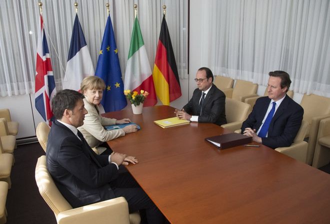 Đức tuyên bố sẽ làm tất cả có thể để Hy Lạp không phá sản ảnh 1