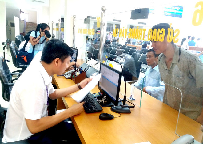 Trung tâm hành chính công tỉnh Hòa Bình đi vào hoạt động ảnh 1