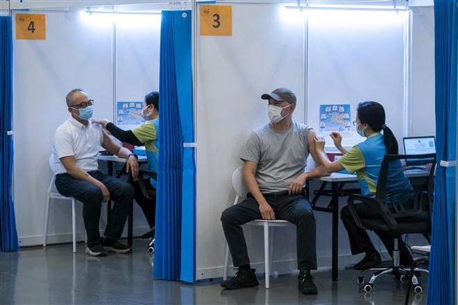 Tiêm vaccine không đồng đều có thể đe dọa nỗ lực đẩy lùi dịch bệnh ảnh 2