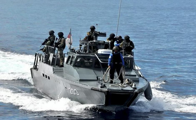 An ninh Malaysia cứu một tàu buôn Việt Nam khỏi bị cướp ảnh 1