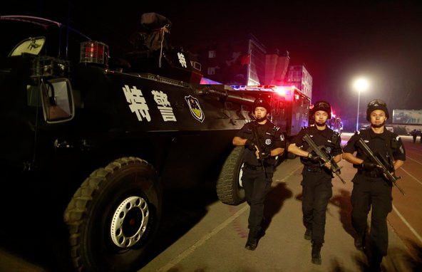 Trung Quốc siết chặt an ninh sau nhiều vụ tấn công bạo lực ảnh 1