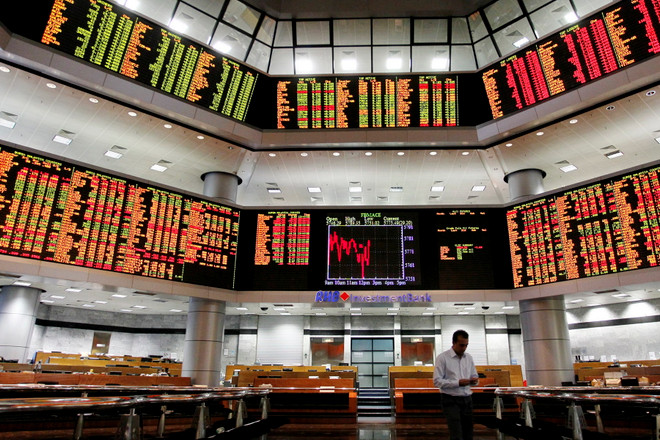 Màu xanh phủ khắp các sàn chứng khoán châu Á phiên đầu tuần ảnh 1