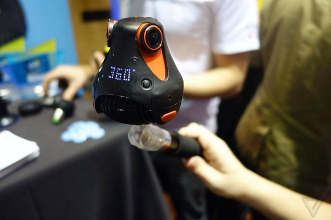 Mạng YouTube đã hỗ trợ trình chiếu các video quay 360 độ ảnh 2