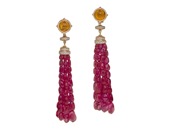 Bộ trang sức trong ngày vui của Lâm Tâm Như mà cô dâu nào cũng ao ước ảnh 5