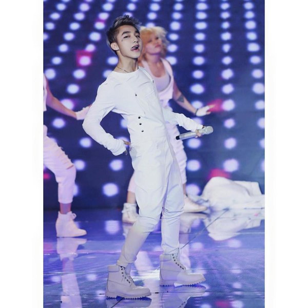 Ca khúc "Khuôn mặt đáng thương" của Sơn Tùng M-TP tạo hit ảnh 2