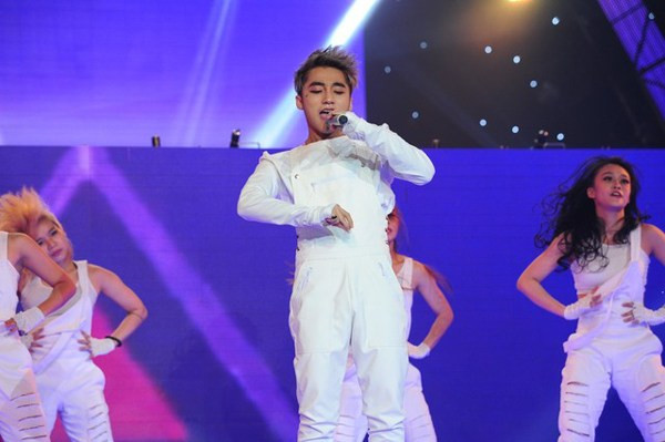 Ca khúc "Khuôn mặt đáng thương" của Sơn Tùng M-TP tạo hit ảnh 1